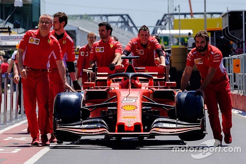 La voiture de Sebastian Vettel, Ferrari SF90