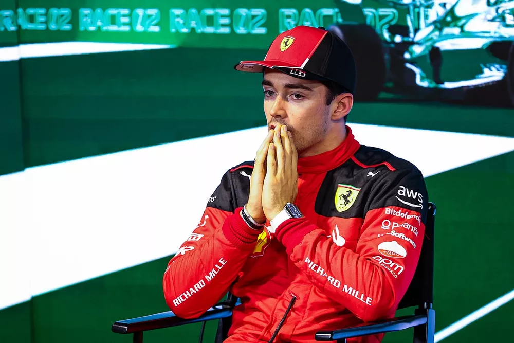 Charles Leclerc, Scuderia Ferrari, en la rueda de prensa posterior a la clasificaci&oacute;n