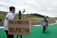 Razgatlioglu y su celebraci&oacute;n en Donington: un dardo por las dudas sobre la BMW
