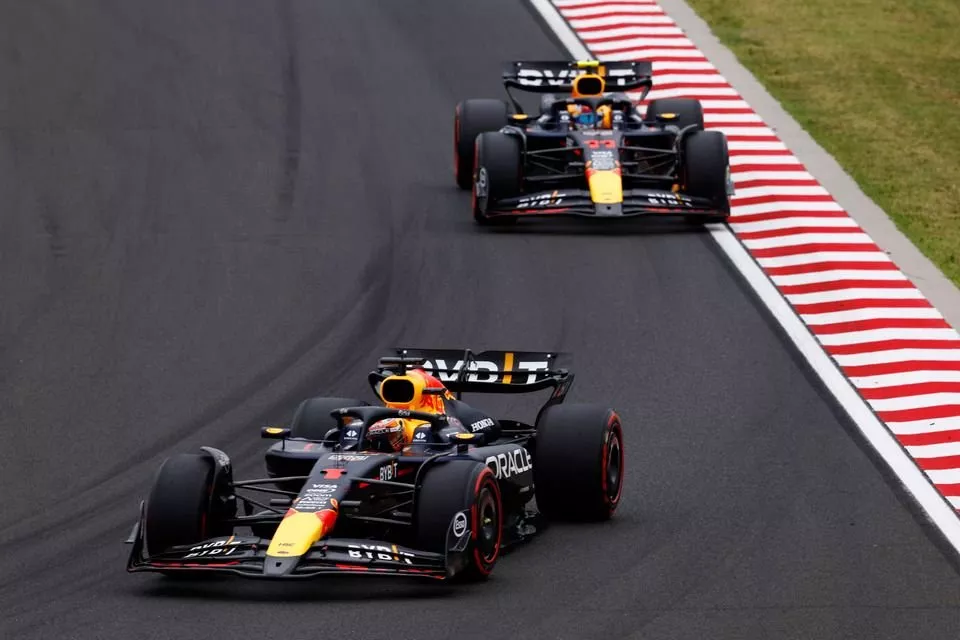 Max Verstappen, Red Bull Racing RB20, Sergio Perez, Red Bull Racing RB20