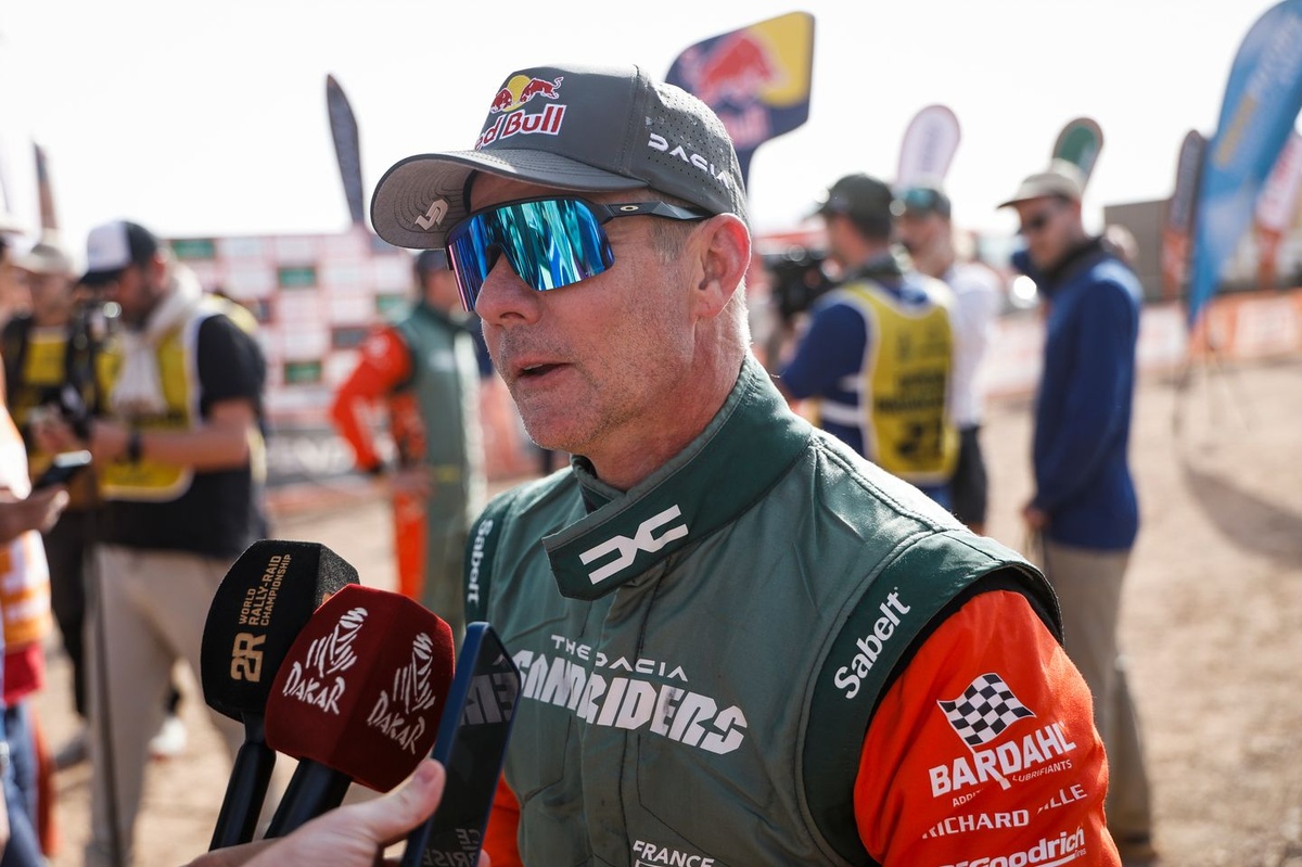 Loeb laisse planer le doute sur son avenir au Dakar