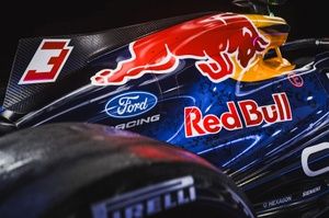 Fotos: el Red Bull RB22 al detalle, m&aacute;s "el&eacute;ctrico" para la F1 2026