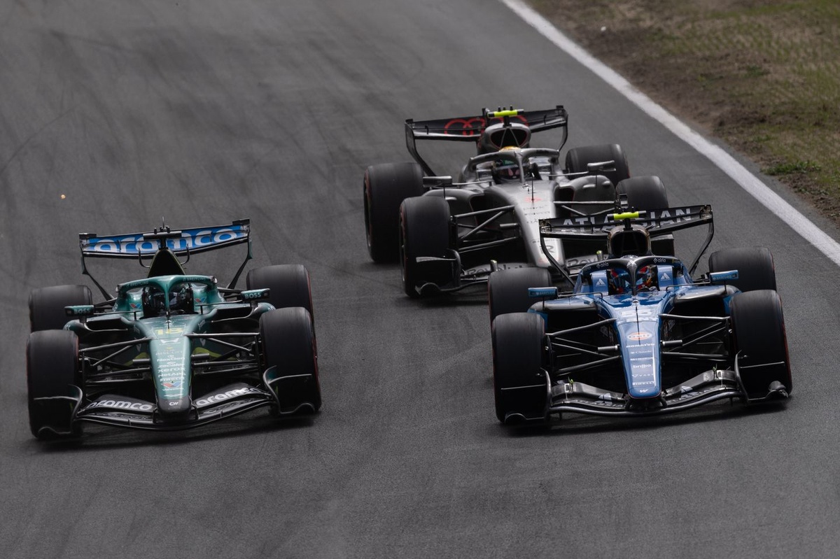 Williams struggles in F1 as Aston Martin emerges as a top competitor