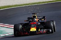 Verstappen diz que Red Bull vir&aacute; mais forte do que em 2017