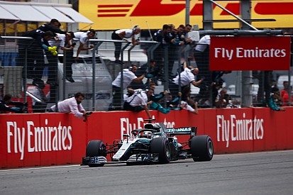 Boxenfunk enthüllt: Hamilton und Mercedes fürchteten Strafe