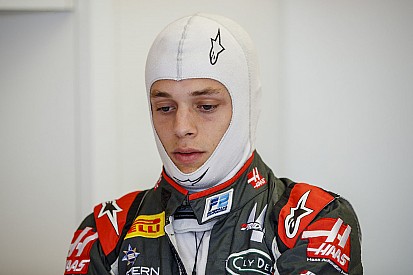 Trident despidió al suspendido Ferrucci