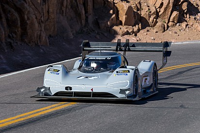 Volkswagen I.D. R не повернеться на Пайкс-Пік