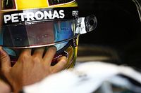 Hamilton, tras su accidente: "Los retos hacen la vida interesante" 