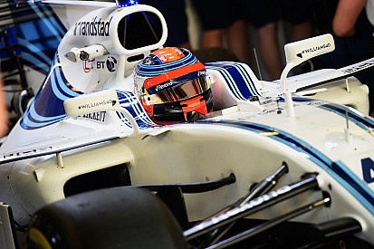 Kubica: Aracı tek elle kullanmıyorum