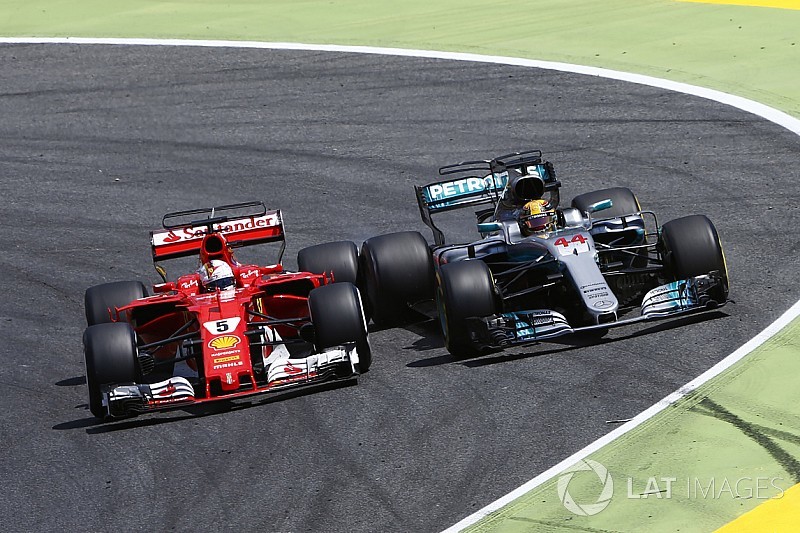 Photos - Le film du duel Hamilton/Vettel