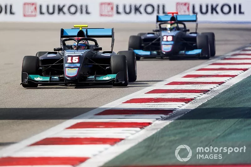 Federico Malvestiti, Jenzer Motorsport leads Andreas Estner, Jenzer Motorsport