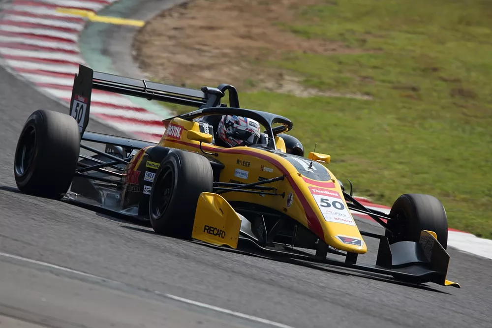 Togo Suganami,  B-MAX RACING TEAM