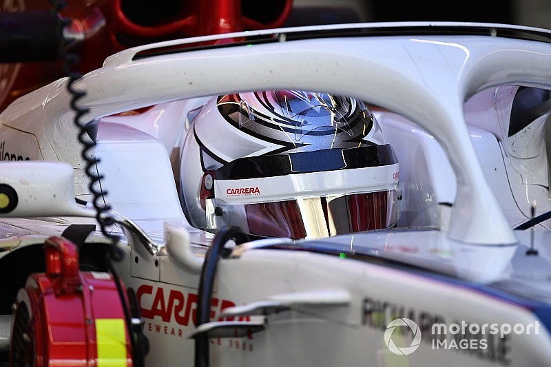Raikkonen volta pagina: non c'è più il rosso sul casco per i Test Pirelli di Abu Dhabi