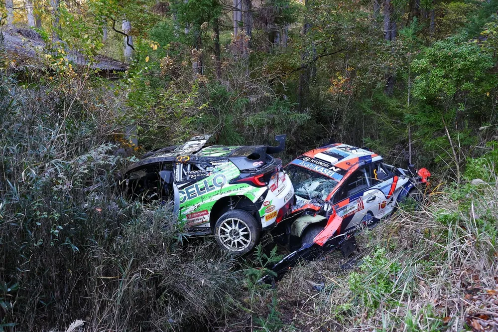 Heikki Kovalainen, Sae Kitagawa, Toyota GR Yaris Rally2, Ott Tänak, Martin Järveoja, Hyundai World Rally Team Hyundai i20 N Rally1