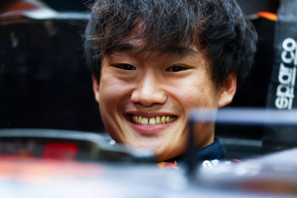 Yuki Tsunoda, Red Bull Racing