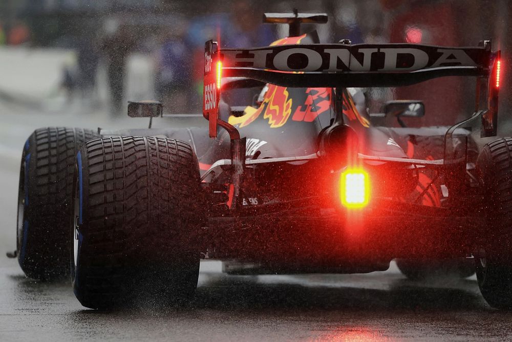 Max Verstappen, Red Bull Racing RB16B, arrives on the grid