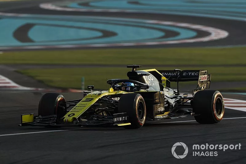 Daniel Ricciardo, Renault F1 Team R.S.19