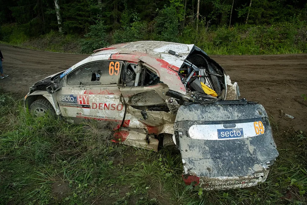 Kalle Rovanper&auml;, Jonne Halttunen, Toyota Gazoo Racing WRT Toyota GR Yaris Rally1 after the crash