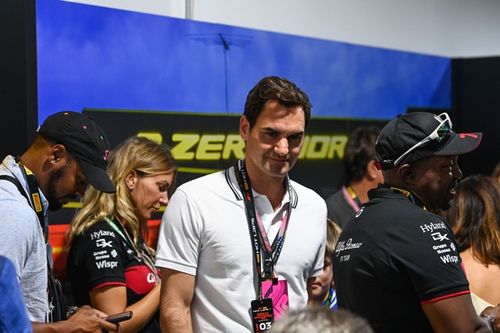 Roger Federer dar&aacute; bandeirada inicial nas 24 Horas de Le Mans de 2025