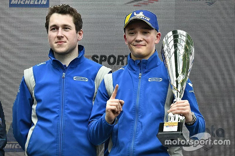 Le vainqueur Billy Monger, Carlin