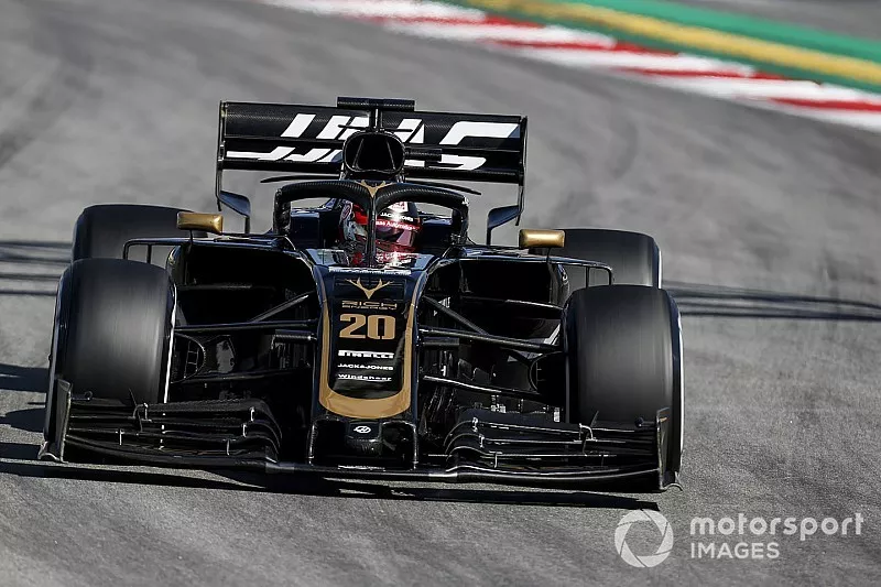 Kevin Magnussen, Haas VF-19 