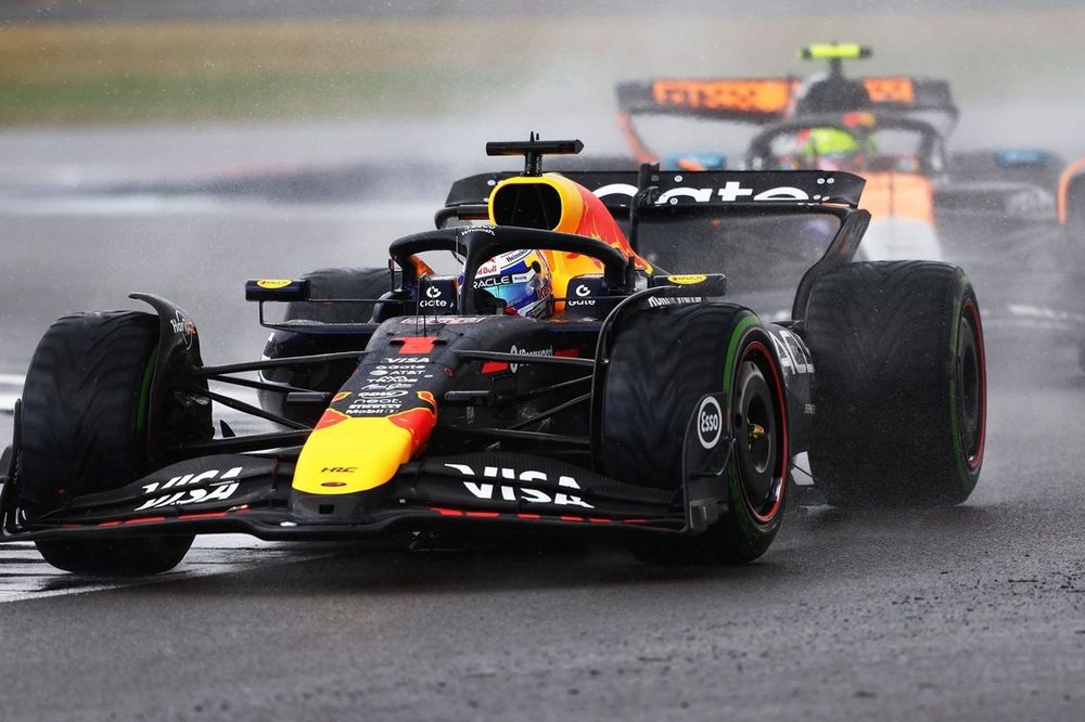 Lando Norris, McLaren, Max Verstappen, Red Bull Racing