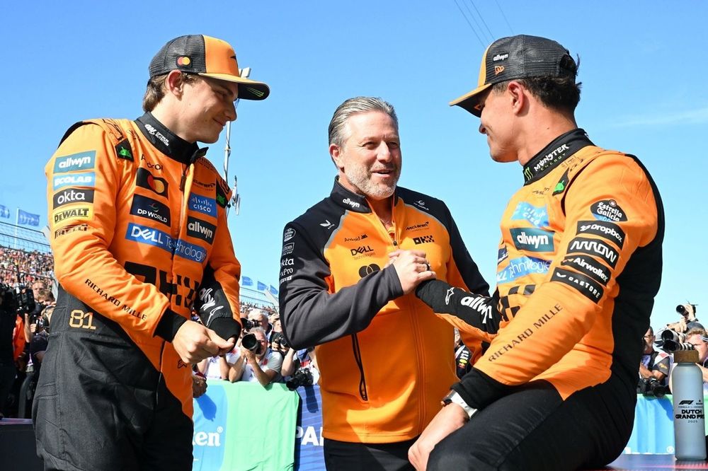 Zak Brown (McLaren) sobre batida entre Norris e Piastri em Singapura: "Consequência mínima"