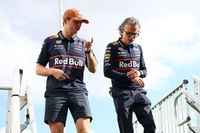 F1 - Chefe da Red Bull: "Assistir Verstappen pilotando é ver a história sendo feita"