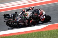 MotoGP: Bezzecchi se recupera de largada ruim, passa Aldeguer no fim e vence a sprint da Indonésia; Márquez é 7º