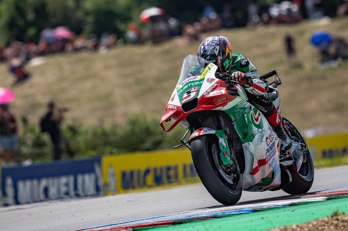 Zarco sent Honda 