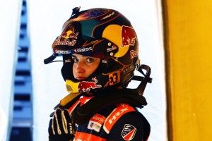 Wie Frauen im Motorsport Barrieren abbauen