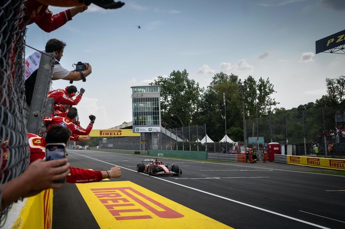 Team working on a race car