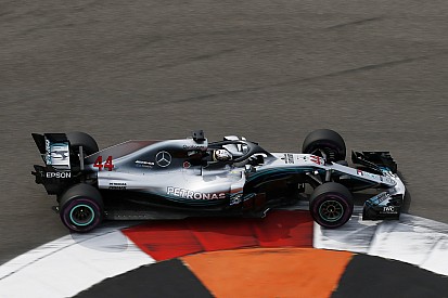 Russian GP: Hamilton leads dominant Mercedes 1-2 in FP2