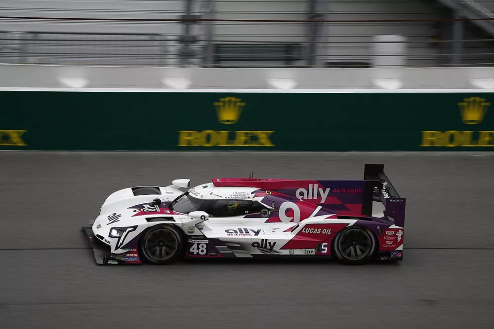 #48 Action Express Cadillac DPi: Mike Rockenfeller, Kamui Kobayashi, Jimmie Johnson, Jose Maria Lopez