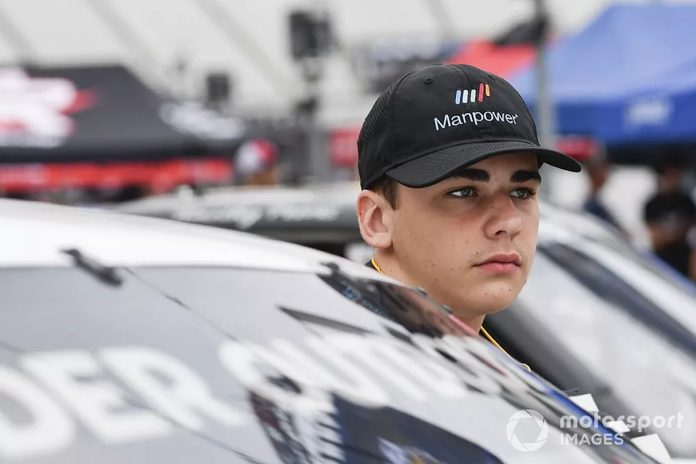  Sam Mayer, GMS Racing, Chevrolet Silverado Manpower