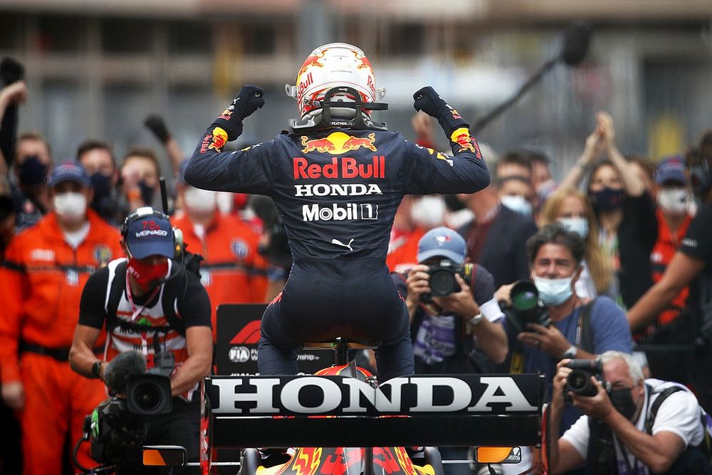 2021年F1第5戦、フェルスタッペンが優勝しポイントリーダーに