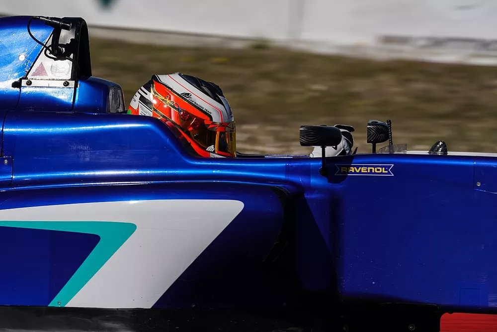 Rafa C&acirc;mara em teste de F4