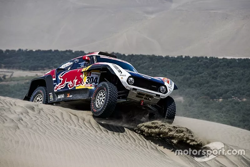 #304 X-Raid Mini JCW Team: St&eacute;phane Peterhansel, David Castera