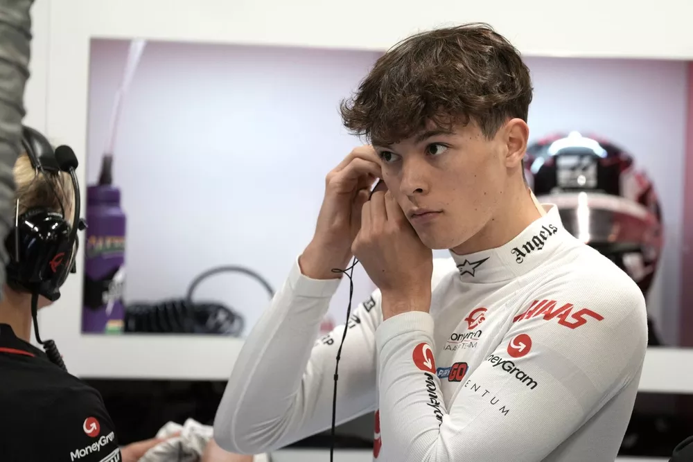أوليفير بيرمان، هاس
