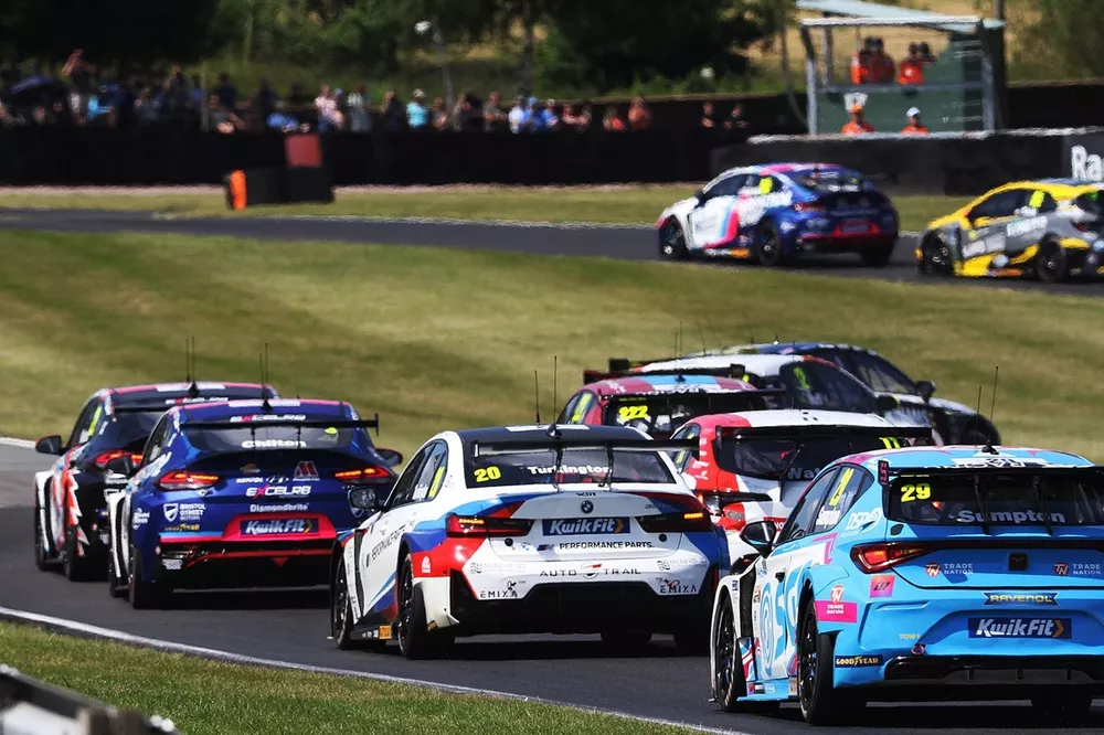 Colin Turkington, Team BMW WSR BMW 330e M Sport