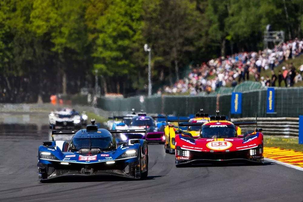 #36 Alpine Endurance Team Alpine A424: Jules Gounon, Frederic Makowiecki, Mick Schumacher, #51 Ferrari AF Corse Ferrari 499P: Alessandro Pier Guidi, James Calado, Antonio Giovinazzi