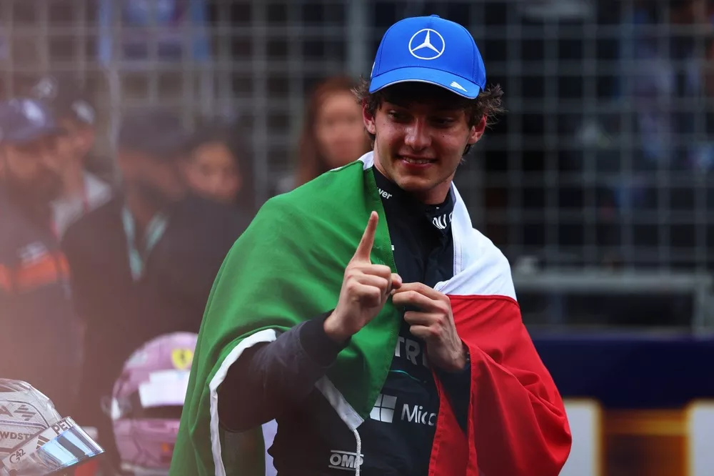 Antonelli survives Monaco chaos to claim fifth straight win