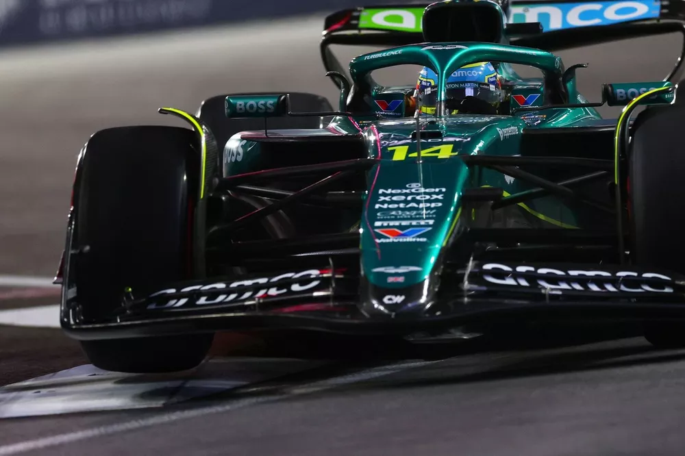 Fernando Alonso, Aston Martin Racing