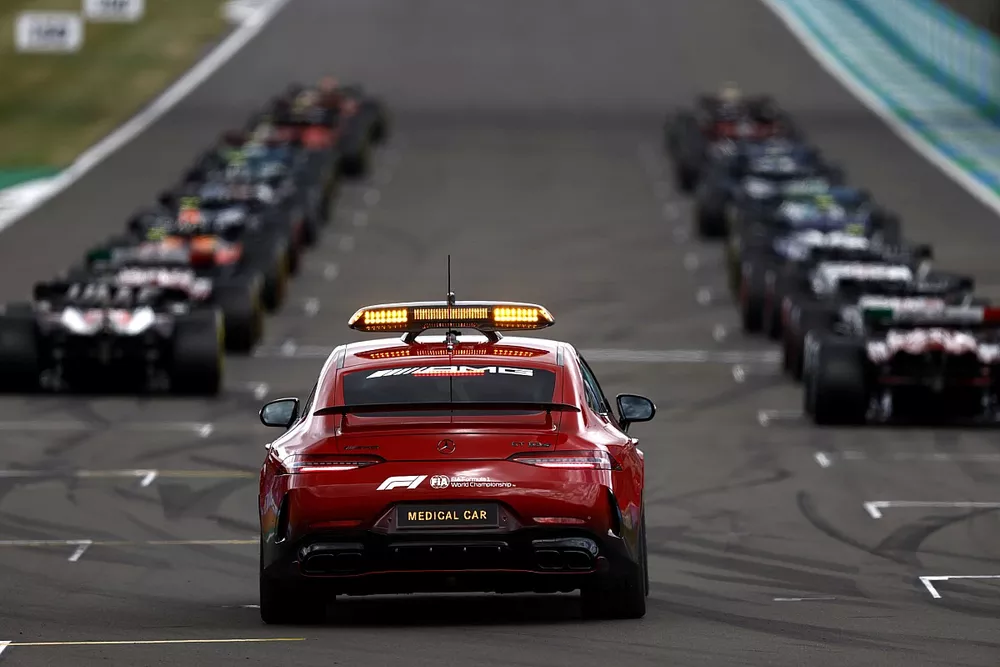 The Medical Car at the back of the grid for the start