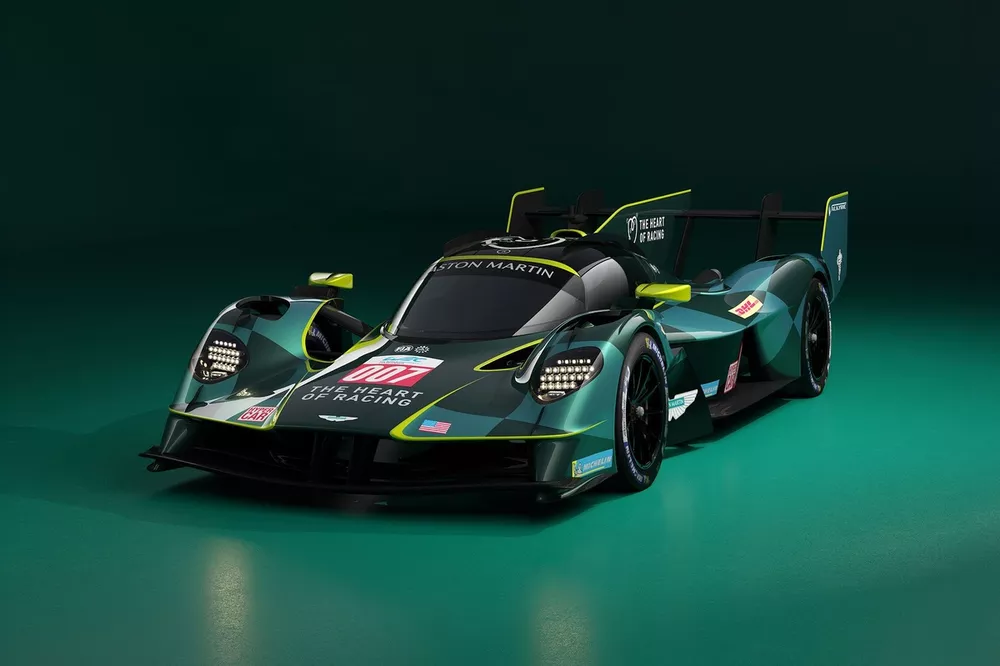 Aston Martin Valkyrie LMH, Embargo 00:01 GMT