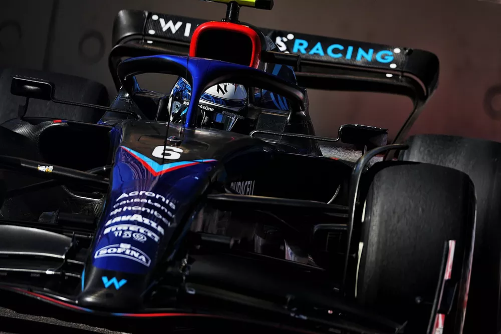 Nicholas Latifi, Williams FW44