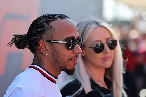 Hamilton: "Red Bull se guarda 6 o 7 décimas en el bolsillo"