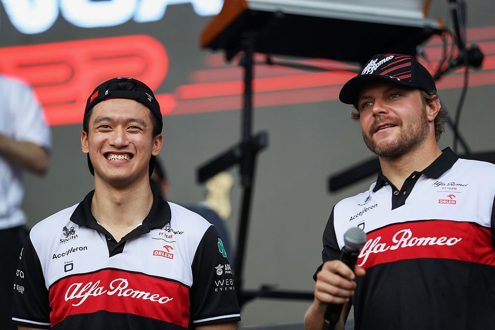 Zhou Guanyu, Alfa Romeo F1 Team, Valtteri Bottas, Alfa Romeo F1 Team