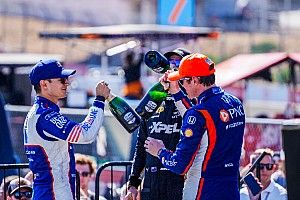 Dixon wygrywa ostatni wyścig w sezonie