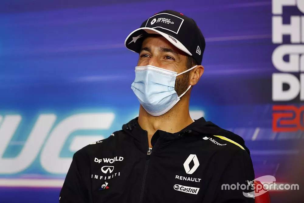 Daniel Ricciardo, Renault F1 en la conferencia de prensa